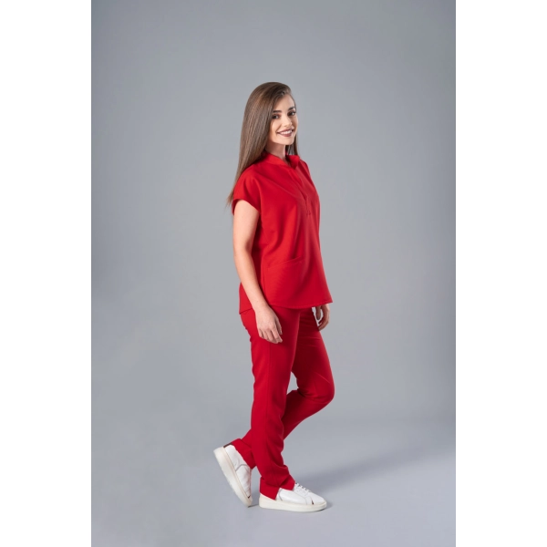 Costum medical roșu de damă Chieu