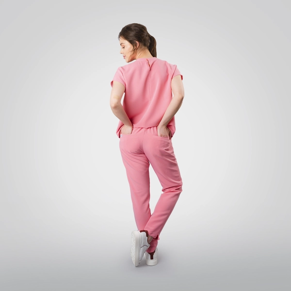 Costum medical roz de damă Crumpler