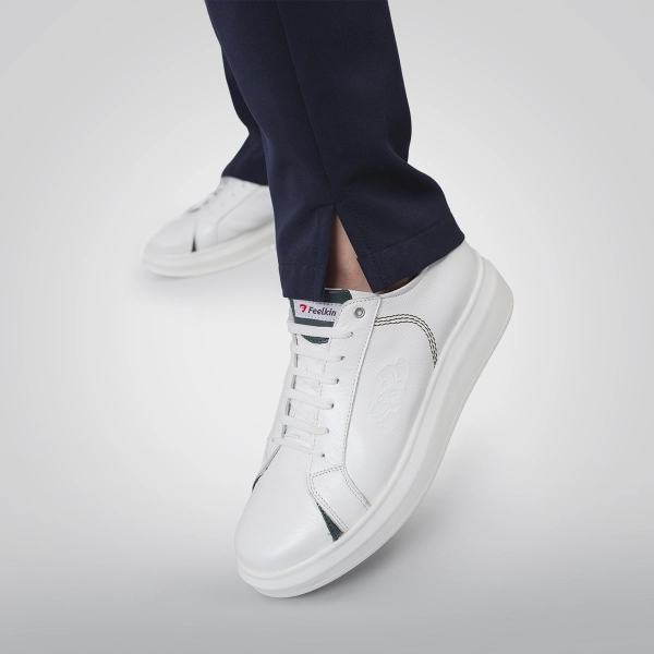 Pantaloni medicali bleumarin de damă Cutzarida