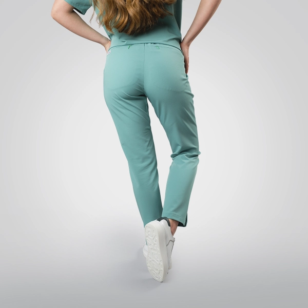 Costum medical verde de damă Jex-Blake