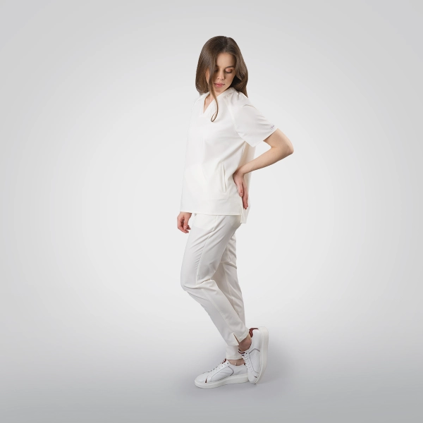 Costum medical alb de damă Jex-Blake