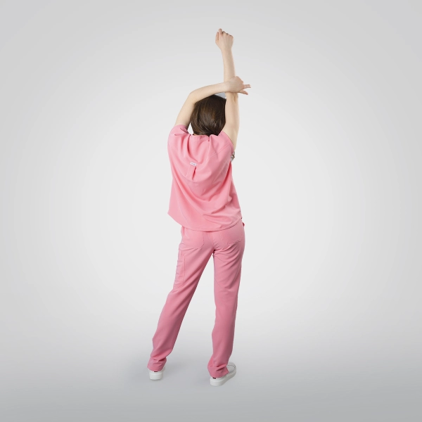 Costum medical roz de damă Chieu