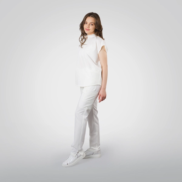 Costum medical alb de damă Chieu