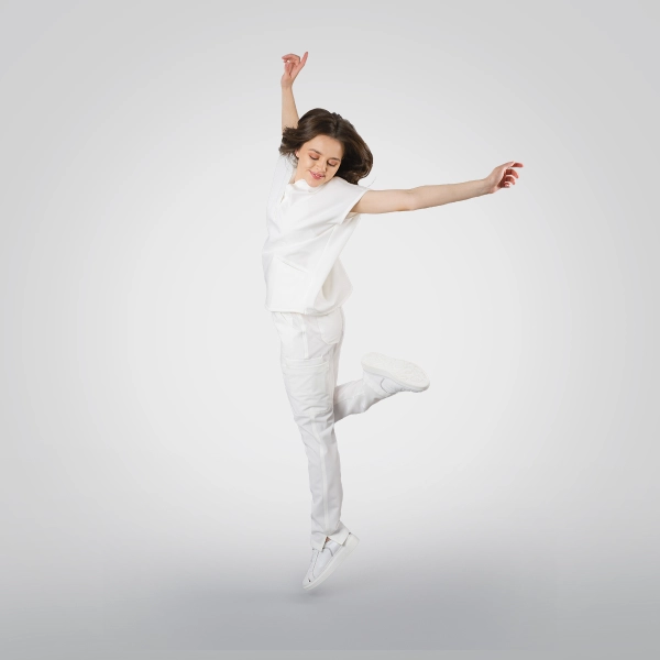 Costum medical alb de damă Chieu