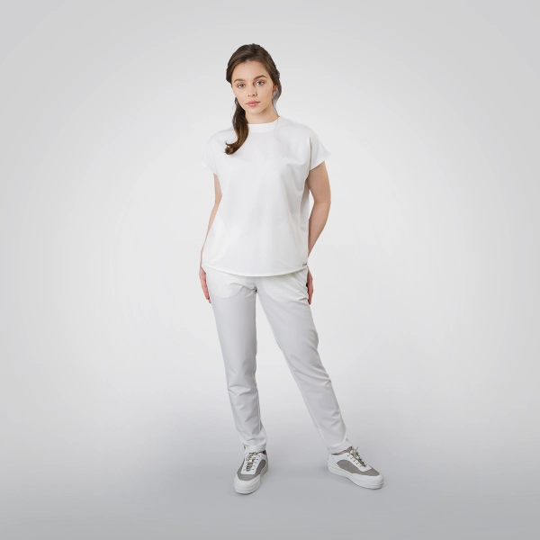 Costum medical alb de damă Crumpler