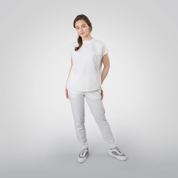 Costum medical alb de damă Crumpler