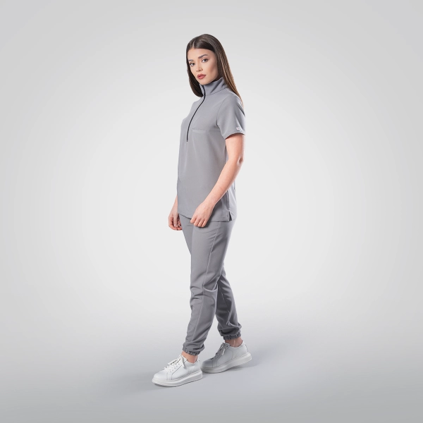 Costum medical gri de damă Leia