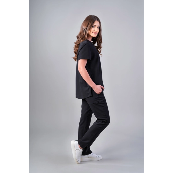 Costum medical negru de damă Cutzarida