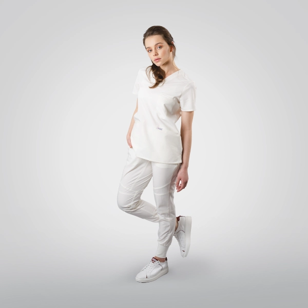 Costum medical alb de damă Okami