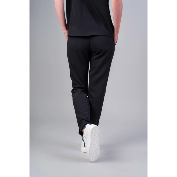 Pantaloni medicali negri de damă Crumpler